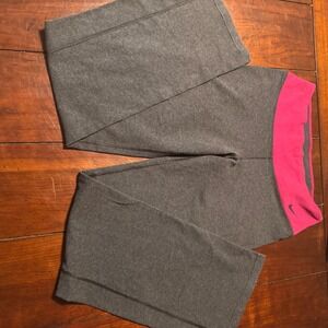 Nike Dri-FIT Leggings Women's Small Gray Pink Yoga Workout‎ Athletic Pants